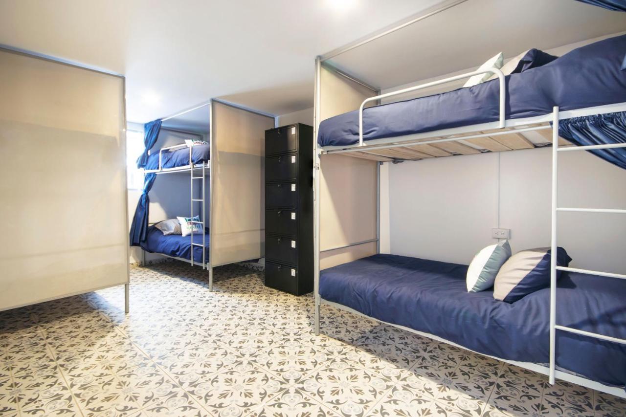 Urbana Hostel ボゴタ エクステリア 写真