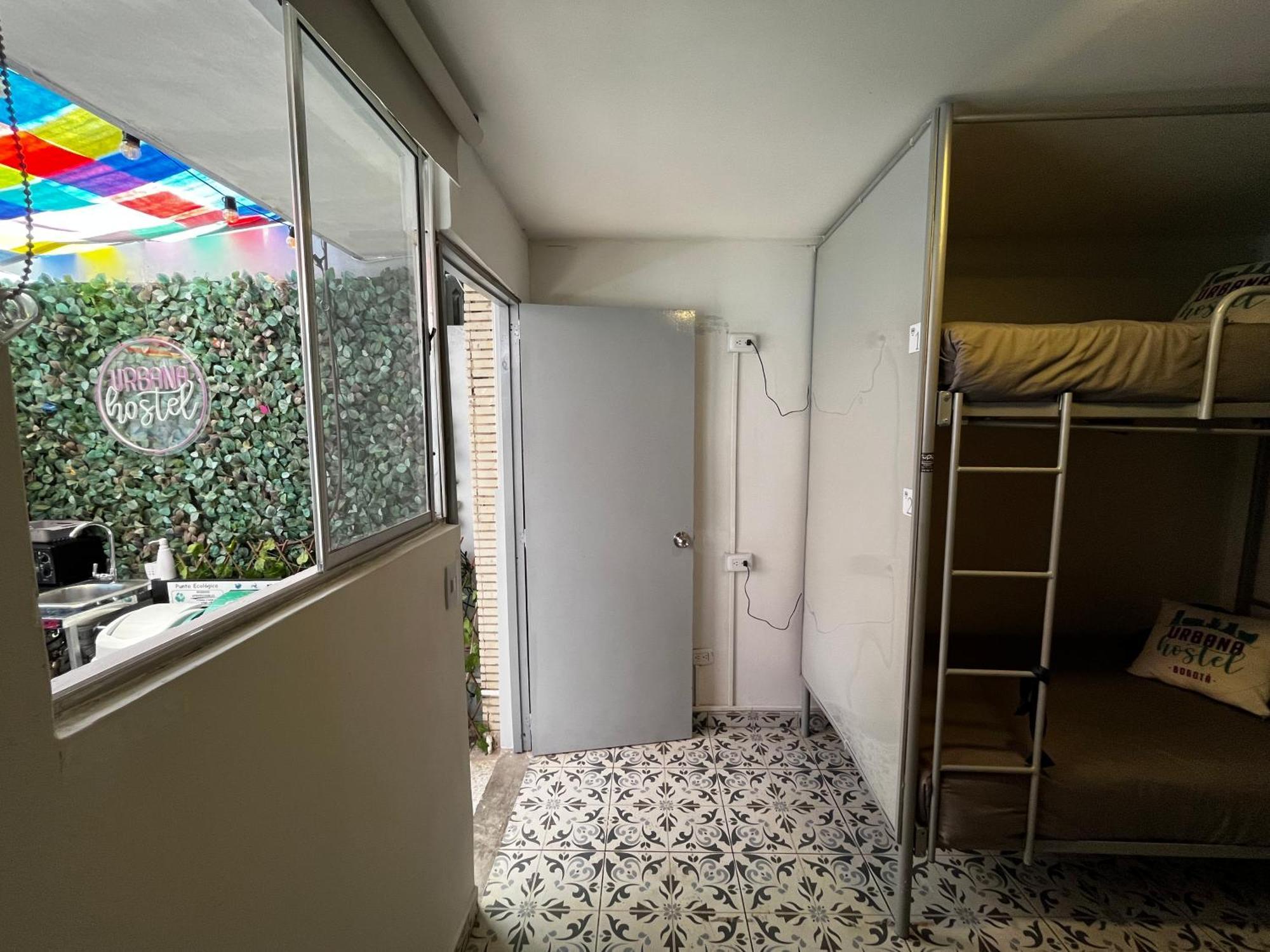 Urbana Hostel ボゴタ 部屋 写真