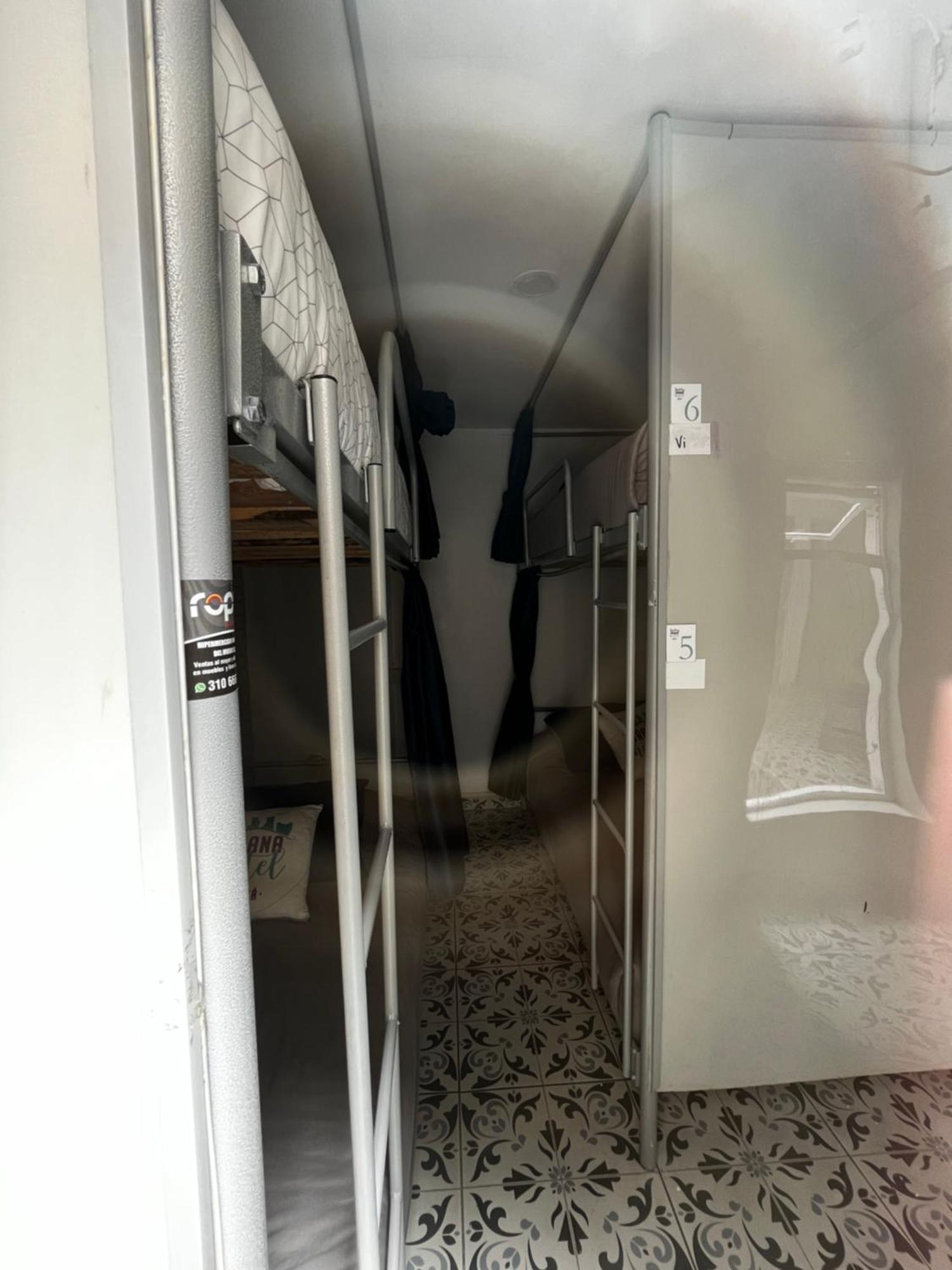 Urbana Hostel ボゴタ 部屋 写真