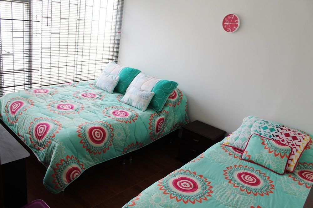 Urbana Hostel ボゴタ エクステリア 写真